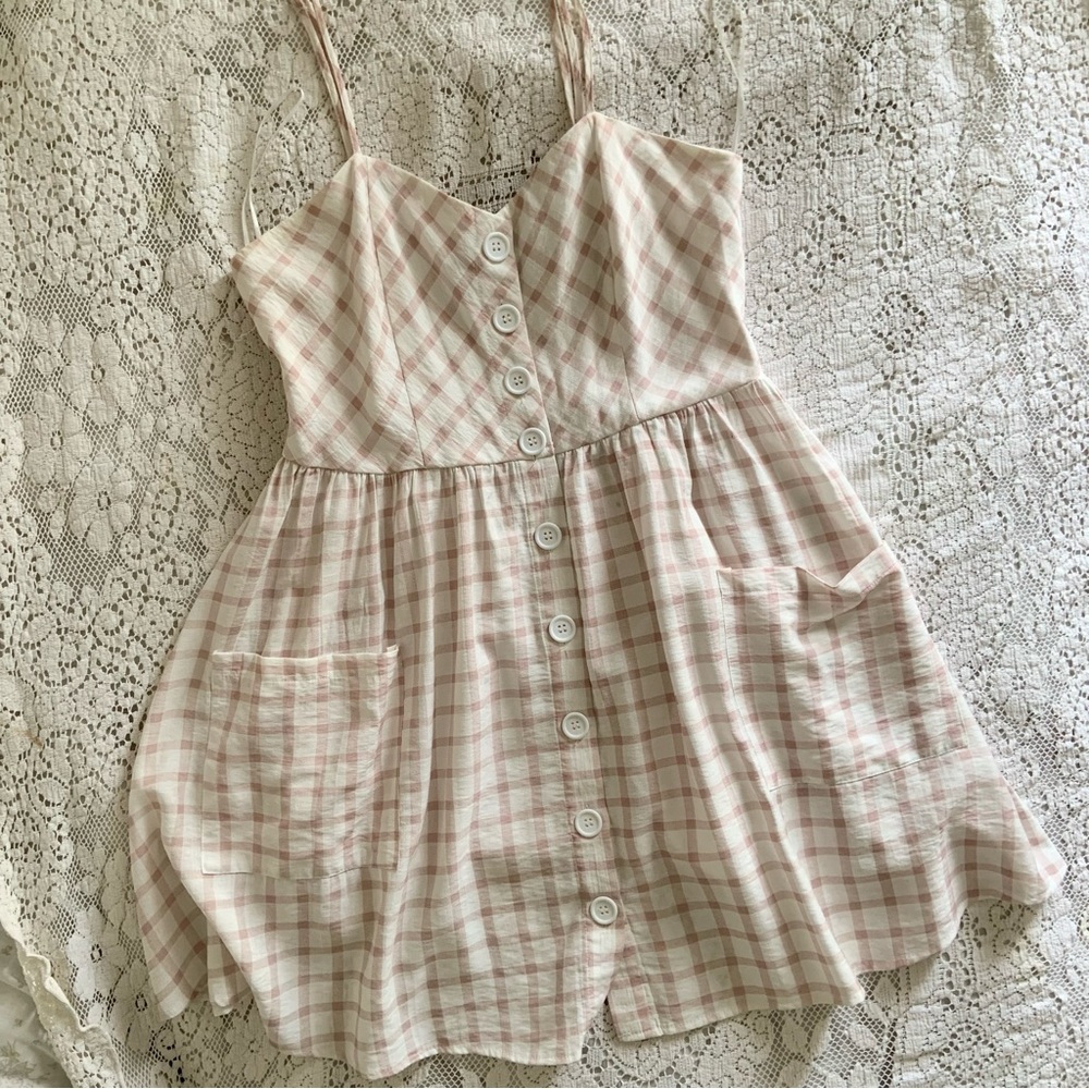 Showpo White and pink gingham/plaid cottage core dress